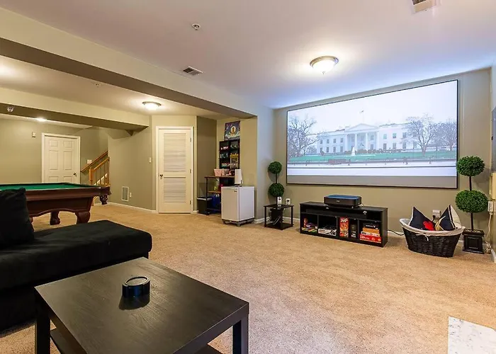 The Nest At Harmony Woods: Lux Dc Getaway + Office