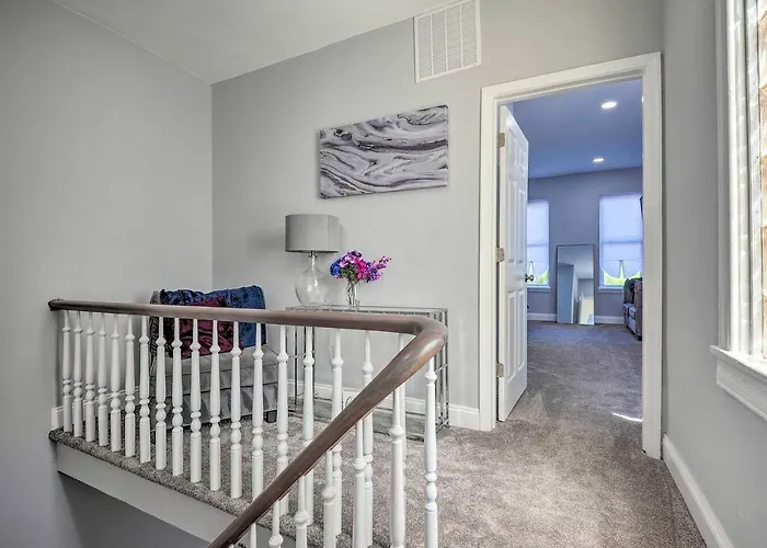 Baltimore Abode, Walk To Cross Street Market!